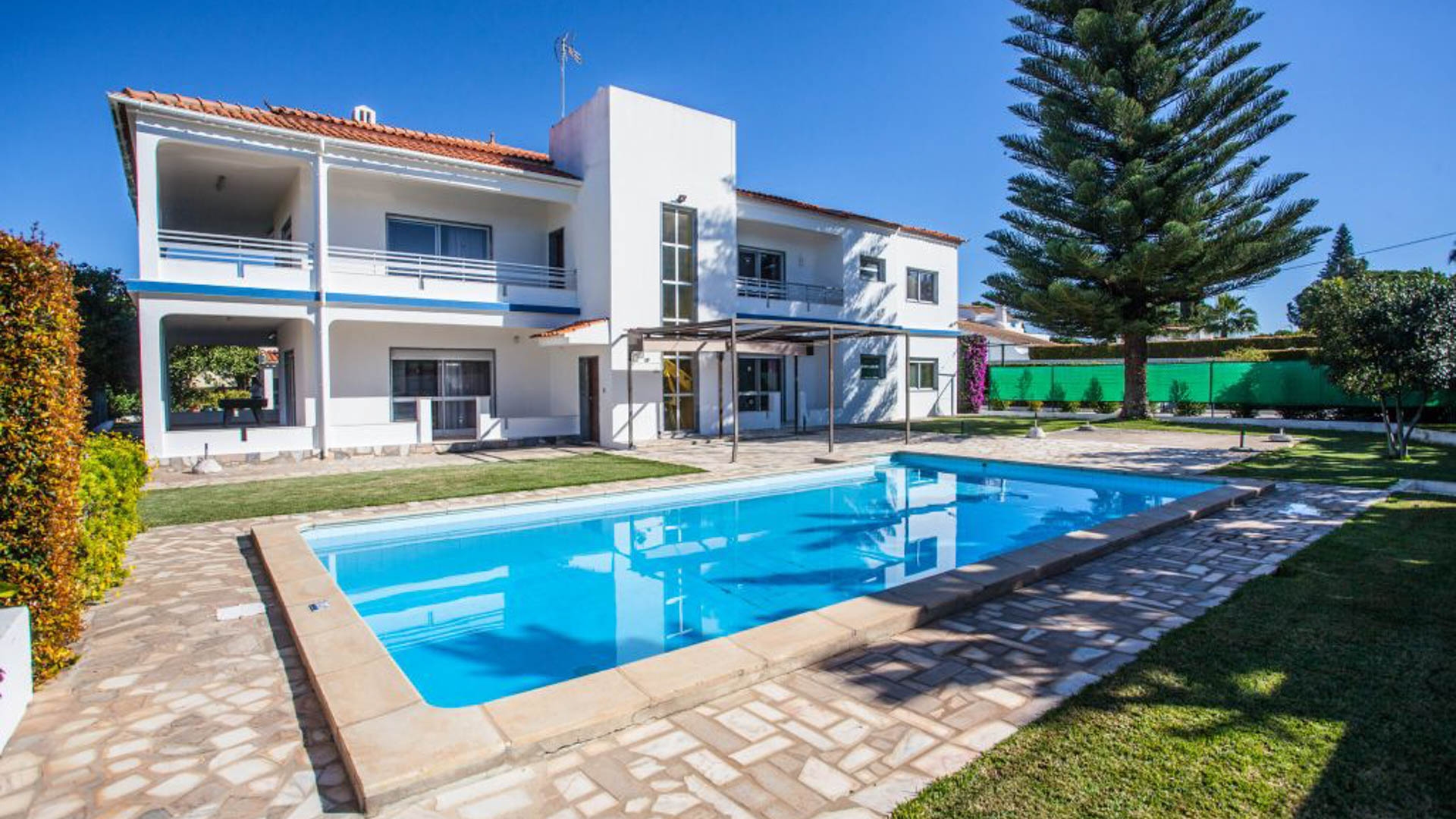 Villa 6 chambres avec piscine près de Vale do Lobo et Quinta do Lago | PRB009 