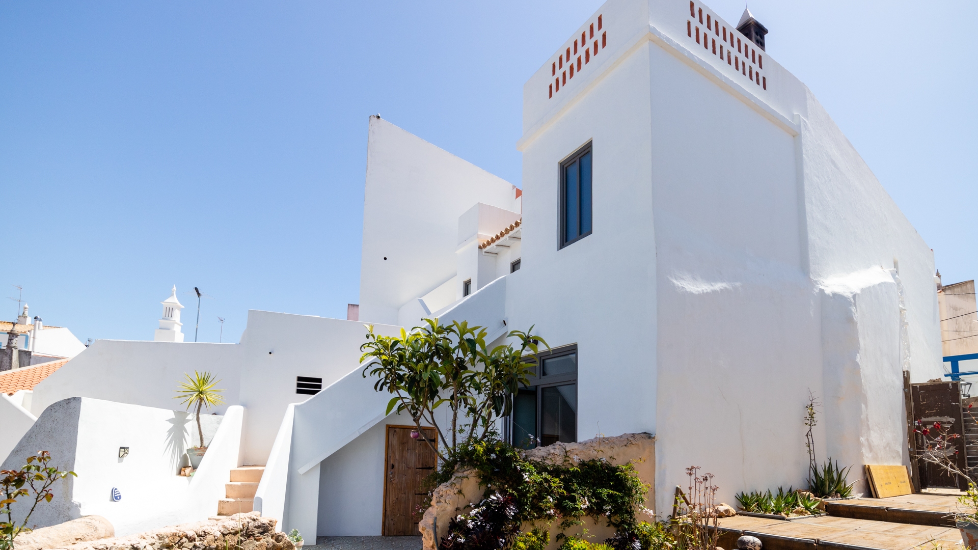 Immobilienmakler - Lagos - Vilamoura - Tavira - Algarve - Alentejo