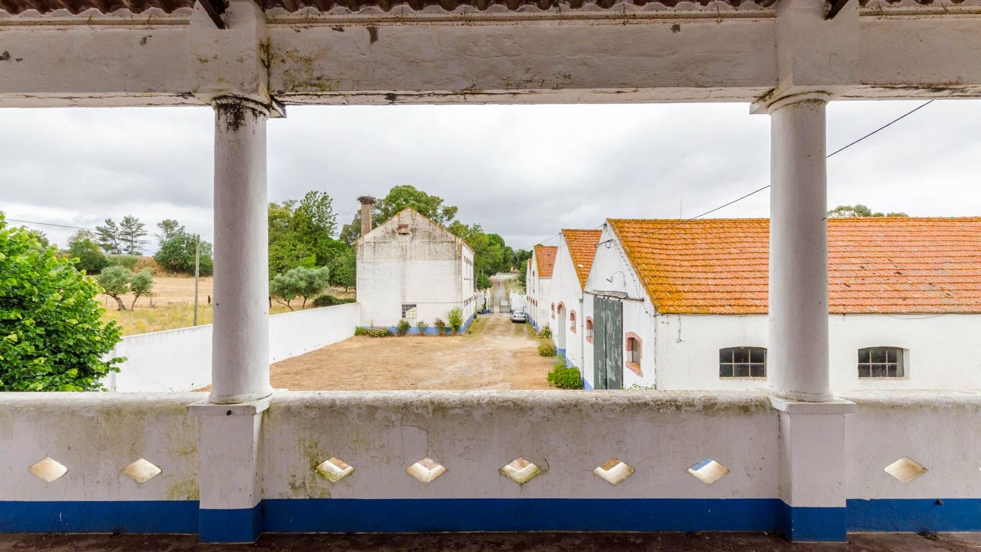 Fantastic Renovation Project - Property with lots of Potencial, in Arraiolos, near Évora | PDB1977 