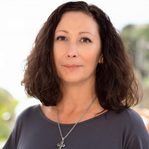 Alison Bendle