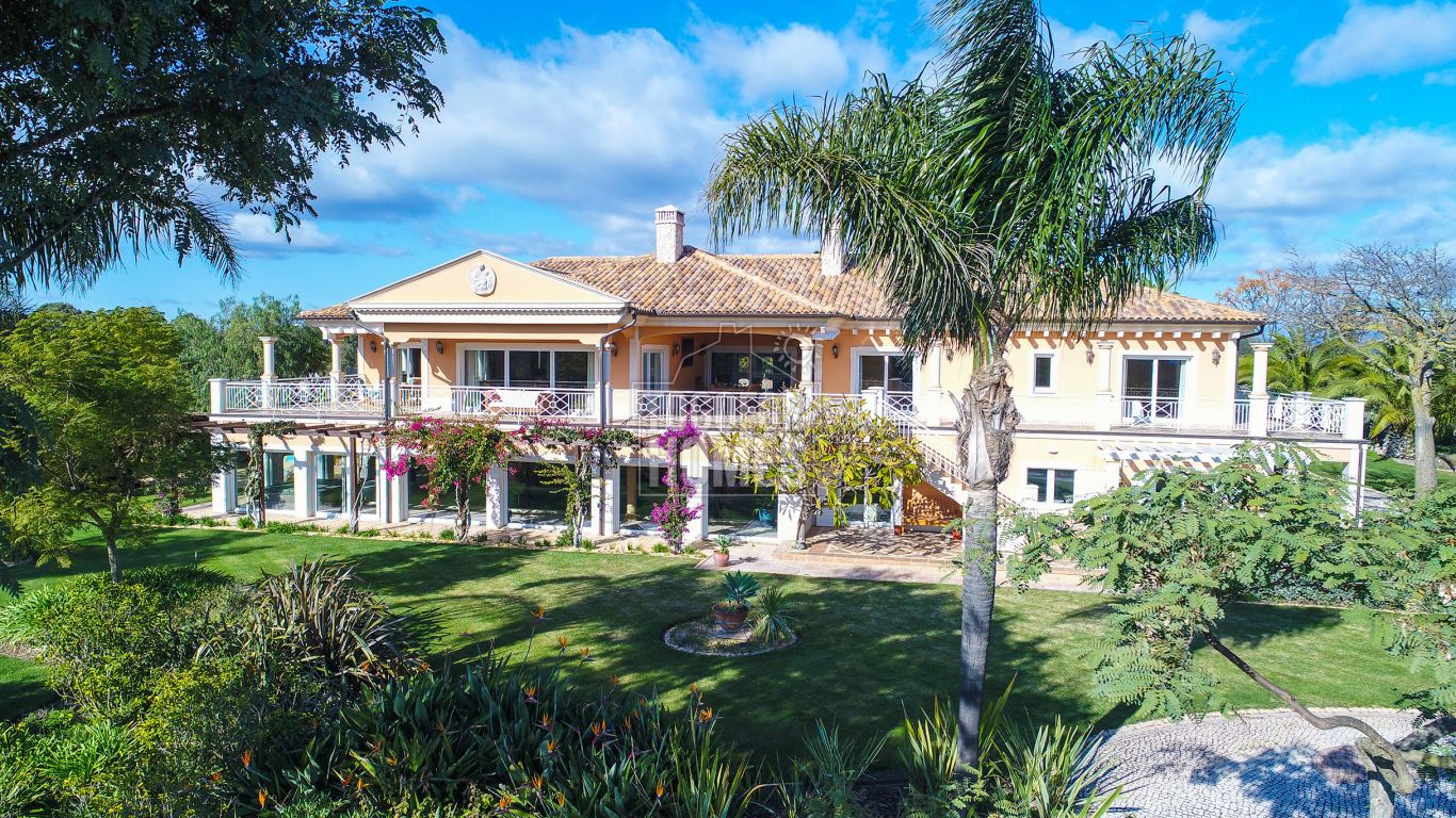 LG1006 - Luxueuse villa de 6 chambres avec piscine intérieure et vue panoramique sur la mer et la montagne, Lagos, ouest de l'Algarve