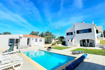 Villa & Piscina