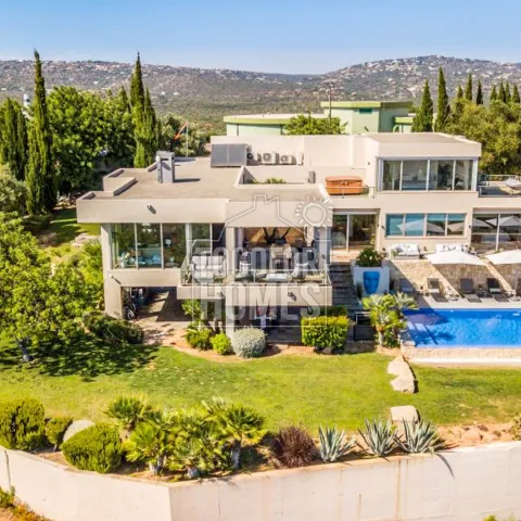 Villa & Piscine