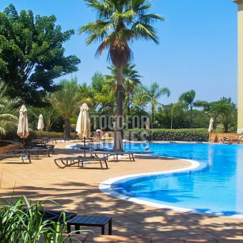 Piscina Interior Aquecida