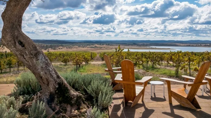 Entdecken Sie eine atemberaubende Landschaft im Alentejo mit traumhaften Immobilien zum Kauf 